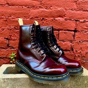 CHERRY DOC MARTENS! only worn once :)